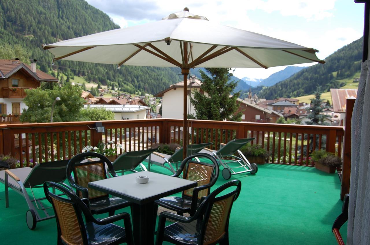 Hotel Alle Alpi โมเอนา ภายนอก รูปภาพ